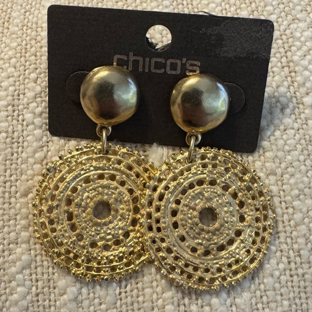0064-Chico's‎ Radiant Gold Circle Earrings